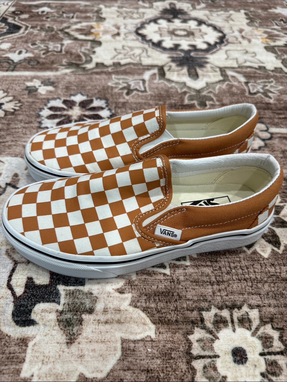 Vans Slip-On Checkerboard in Brown & White